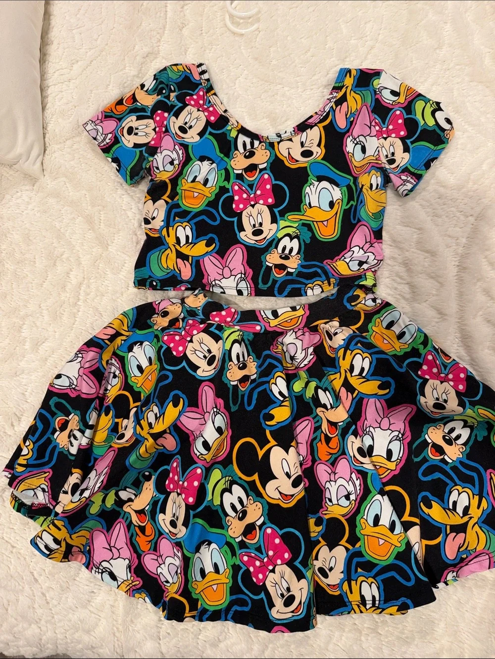 Wild Rich Kids two-piece set
